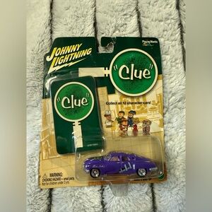 Hasbro Johnny Lightning Clue Purple Car